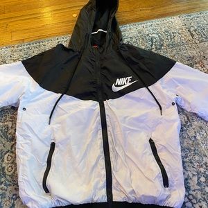 Nike Windbrer
